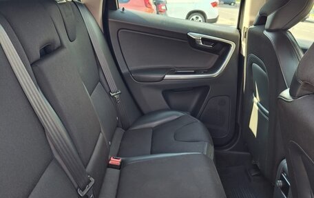 Volvo XC60 II, 2016 год, 1 850 000 рублей, 6 фотография