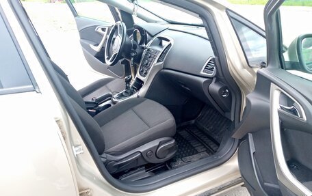 Opel Astra J, 2012 год, 720 000 рублей, 8 фотография