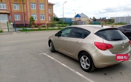 Opel Astra J, 2012 год, 720 000 рублей, 3 фотография