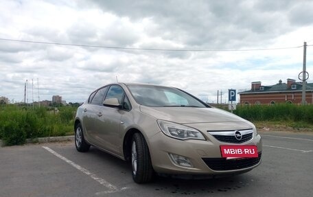 Opel Astra J, 2012 год, 720 000 рублей, 6 фотография