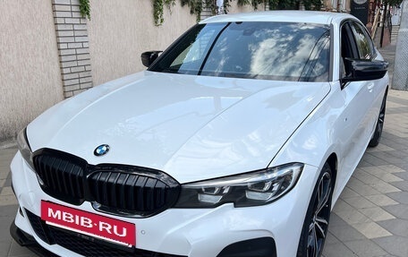 BMW 3 серия, 2019 год, 2 850 000 рублей, 5 фотография