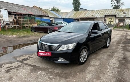 Toyota Camry, 2013 год, 1 620 000 рублей, 4 фотография
