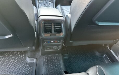 Volkswagen Tiguan II, 2018 год, 2 695 000 рублей, 26 фотография