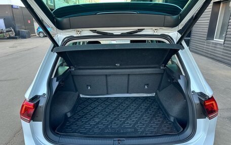 Volkswagen Tiguan II, 2018 год, 2 695 000 рублей, 28 фотография