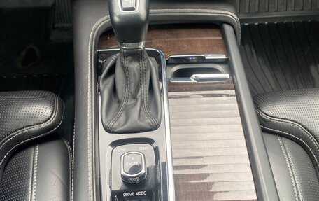 Volvo XC90 II рестайлинг, 2016 год, 2 990 000 рублей, 16 фотография