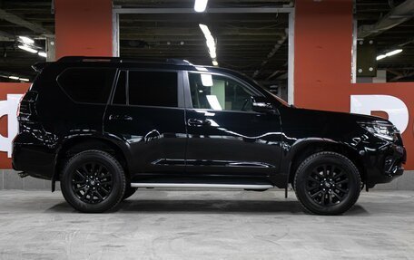 Toyota Land Cruiser Prado 150 рестайлинг 2, 2020 год, 6 099 000 рублей, 4 фотография