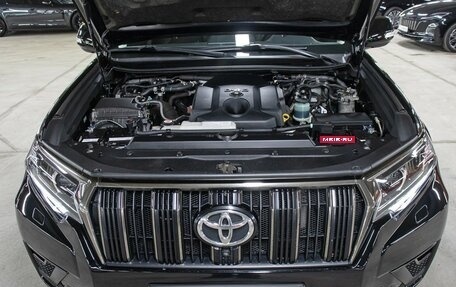 Toyota Land Cruiser Prado 150 рестайлинг 2, 2020 год, 6 099 000 рублей, 9 фотография
