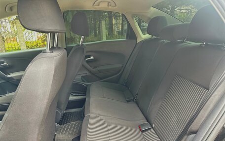 Volkswagen Polo VI (EU Market), 2012 год, 670 000 рублей, 10 фотография