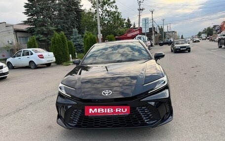 Toyota Camry, 2024 год, 3 800 000 рублей, 2 фотография