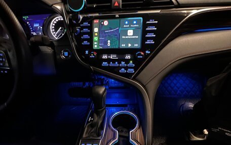 Toyota Camry, 2019 год, 3 400 000 рублей, 11 фотография