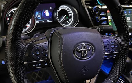 Toyota Camry, 2019 год, 3 400 000 рублей, 9 фотография