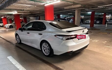 Toyota Camry, 2019 год, 3 400 000 рублей, 5 фотография