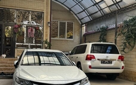 Toyota Camry, 2020 год, 2 740 000 рублей, 4 фотография
