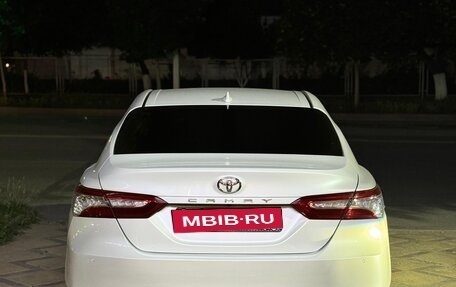 Toyota Camry, 2020 год, 2 740 000 рублей, 13 фотография