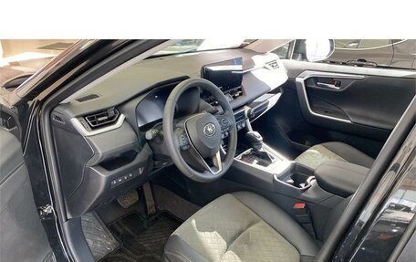 Toyota RAV4, 2024 год, 4 750 000 рублей, 6 фотография
