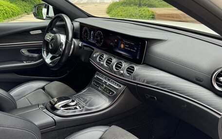 Mercedes-Benz E-Класс, 2020 год, 3 390 000 рублей, 7 фотография