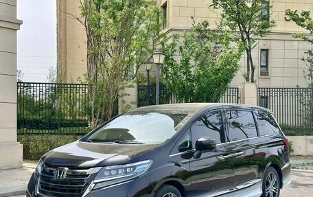 Honda Elysion, 2020 год, 2 850 000 рублей, 1 фотография