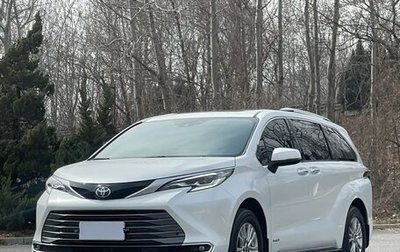 Toyota Sienna, 2021 год, 3 800 000 рублей, 1 фотография