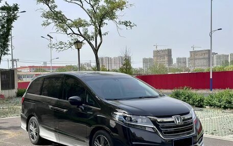 Honda Elysion, 2020 год, 2 850 000 рублей, 3 фотография