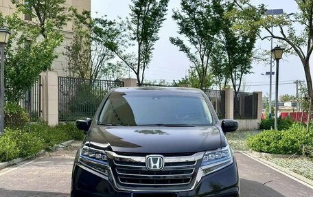 Honda Elysion, 2020 год, 2 850 000 рублей, 2 фотография