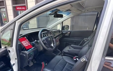 Honda Elysion, 2020 год, 2 850 000 рублей, 7 фотография