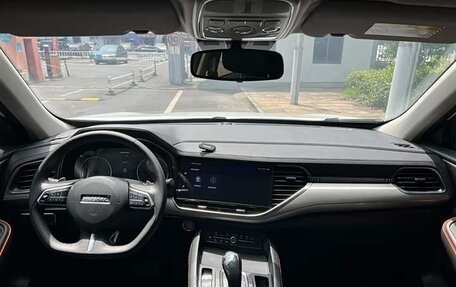Haval F7 I, 2021 год, 1 300 000 рублей, 11 фотография
