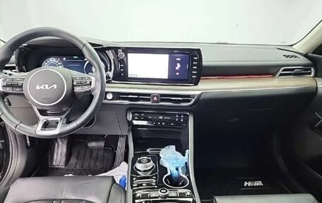 KIA K5, 2022 год, 2 550 000 рублей, 5 фотография