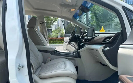 Buick GL8 III, 2021 год, 2 100 000 рублей, 6 фотография