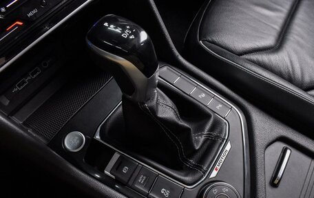 Volkswagen Tiguan II, 2019 год, 2 524 000 рублей, 22 фотография