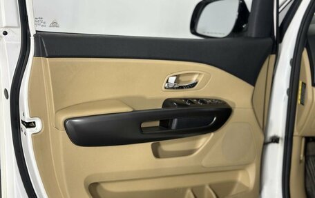 KIA Carnival III, 2017 год, 2 450 000 рублей, 8 фотография