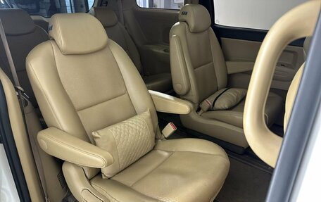 KIA Carnival III, 2017 год, 2 450 000 рублей, 16 фотография