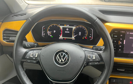 Volkswagen T-Cross I, 2022 год, 1 872 000 рублей, 4 фотография