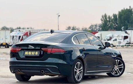 Jaguar XE I рестайлинг, 2022 год, 2 705 000 рублей, 8 фотография