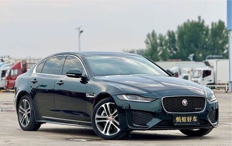 Jaguar XE I рестайлинг, 2022 год, 2 705 000 рублей, 3 фотография