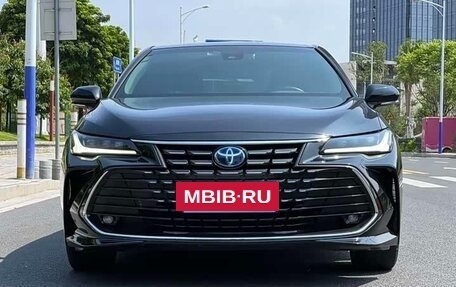 Toyota Avalon, 2022 год, 2 865 000 рублей, 2 фотография