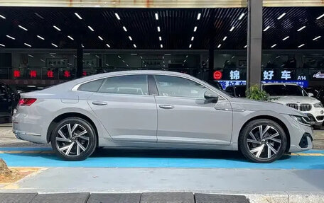 Volkswagen Passat CC, 2022 год, 2 590 000 рублей, 8 фотография