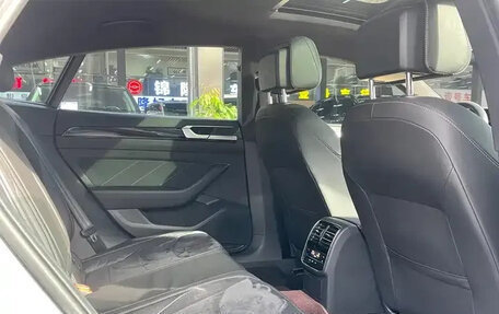 Volkswagen Passat CC, 2022 год, 2 590 000 рублей, 14 фотография