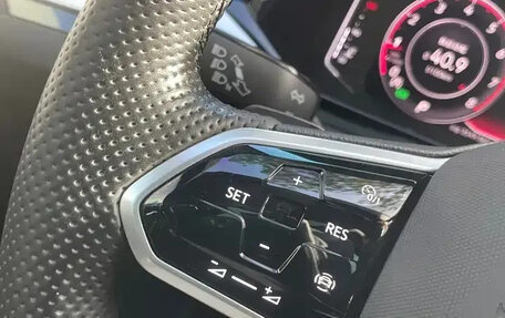 Volkswagen Passat CC, 2022 год, 2 590 000 рублей, 19 фотография