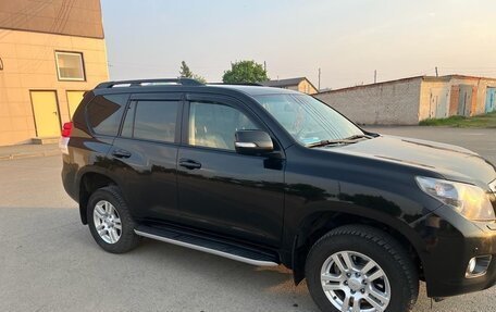 Toyota Land Cruiser Prado 150 рестайлинг 2, 2012 год, 2 750 000 рублей, 2 фотография