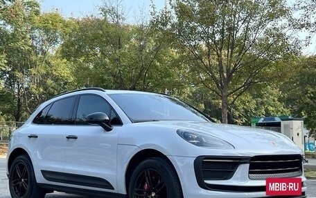 Porsche Macan I рестайлинг, 2022 год, 4 870 000 рублей, 5 фотография