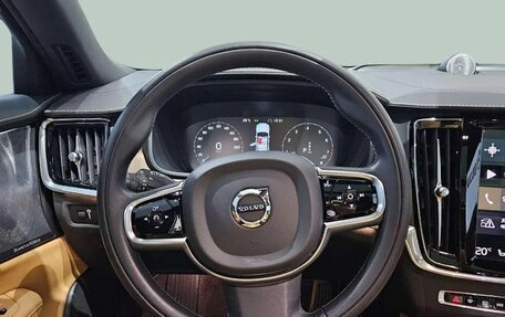 Volvo S90 II рестайлинг, 2021 год, 3 600 000 рублей, 7 фотография