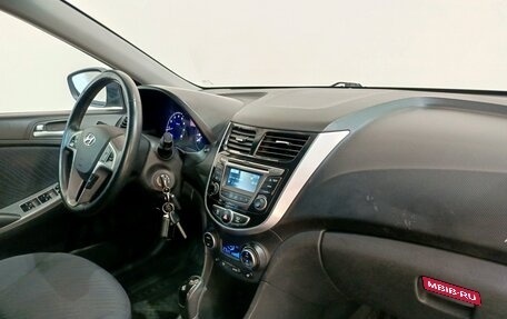 Hyundai Solaris II рестайлинг, 2016 год, 1 139 000 рублей, 12 фотография