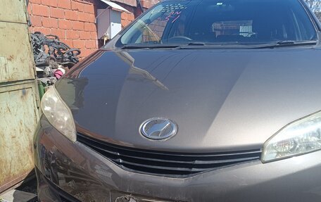 Toyota Wish II, 2010 год, 1 280 000 рублей, 1 фотография
