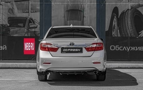 Toyota Camry, 2014 год, 1 735 000 рублей, 4 фотография