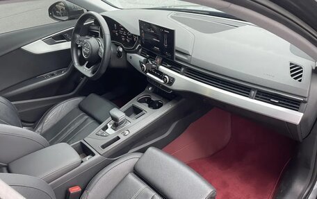 Audi A4, 2021 год, 2 400 000 рублей, 12 фотография