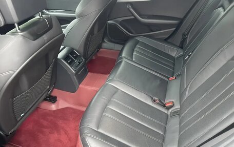 Audi A4, 2021 год, 2 400 000 рублей, 14 фотография
