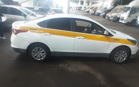 Hyundai Solaris II рестайлинг, 2020 год, 1 300 000 рублей, 2 фотография