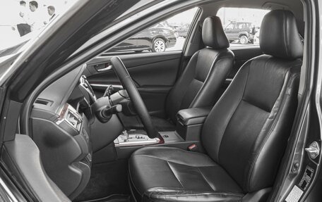 Toyota Camry, 2012 год, 1 890 000 рублей, 10 фотография