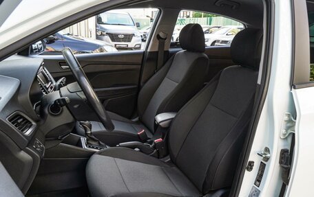 Hyundai Solaris II рестайлинг, 2018 год, 1 385 000 рублей, 10 фотография