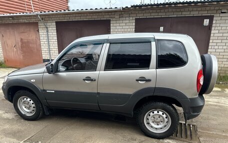 Chevrolet Niva I рестайлинг, 2012 год, 525 000 рублей, 10 фотография